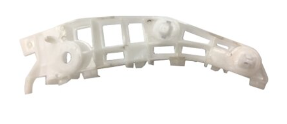 Brackets RH y LH  de bumper delantero Mitsubishi Outlander 19-20