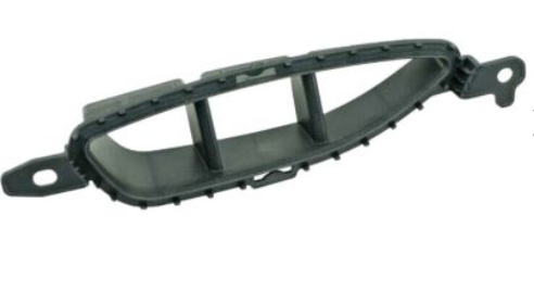 Moldura LH de bumper delantero Kia Forte 17-18
