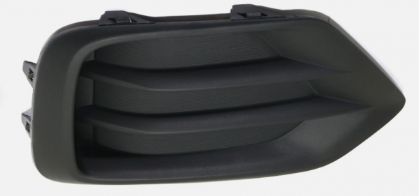 Cover RH bumper delantero Chevrolet Trax 17-22