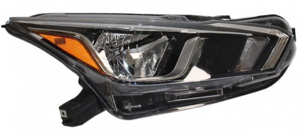 Farol RH Nissan Versa 20-23