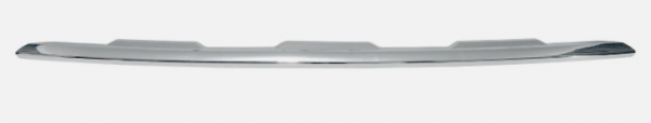 Moldura cromada central de bumper delantero Nissan Rogue 21-23