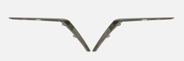 Molduras RH y LH bumper delantero Nissan Kicks 21-23