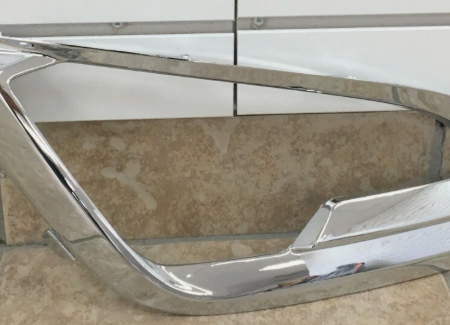 Molduras cromada para halogenos RH y LH de bumper delantero Ford Ecosport 18-22